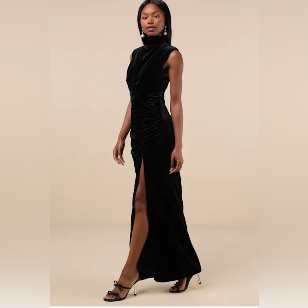 Lulu's Elegant Black Maxi Dress - Picture 2 of 4